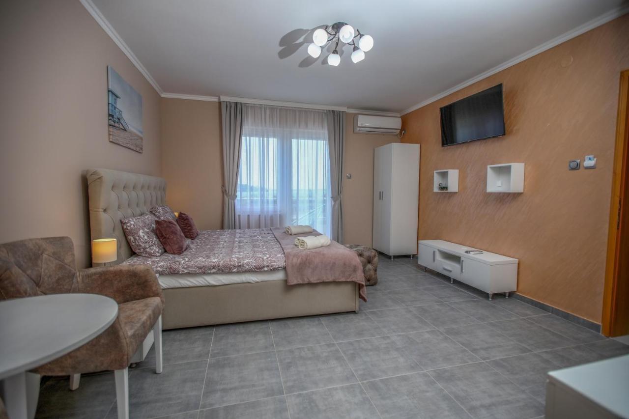Dunavski Cvet Banatska Palanka Экстерьер фото